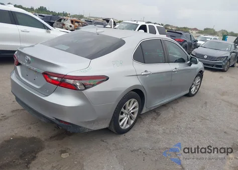 2021 Toyota Camry Le из США, поврежденный, VIN 4T1C11AK1MU553038